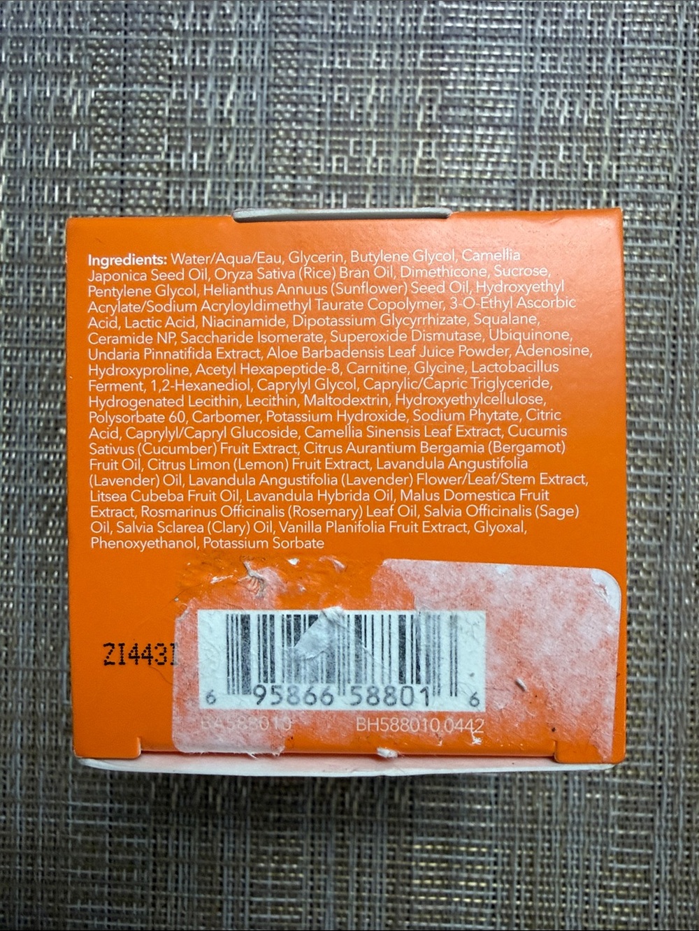 Dr. Dennis Gross Vitamin C Lactic Dewy Deep Cream - Picture 4 of 4